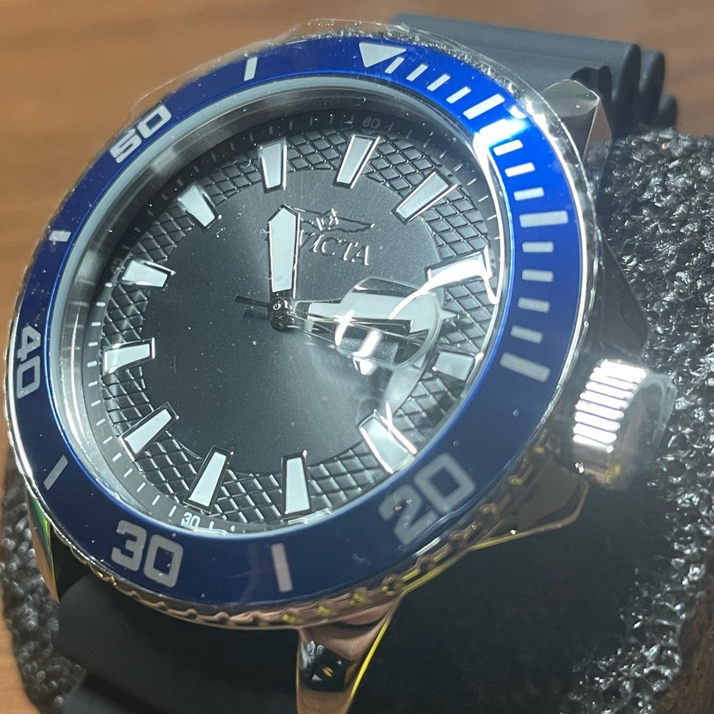 *Brand New* Invicta Pro Diver Men’s Watch